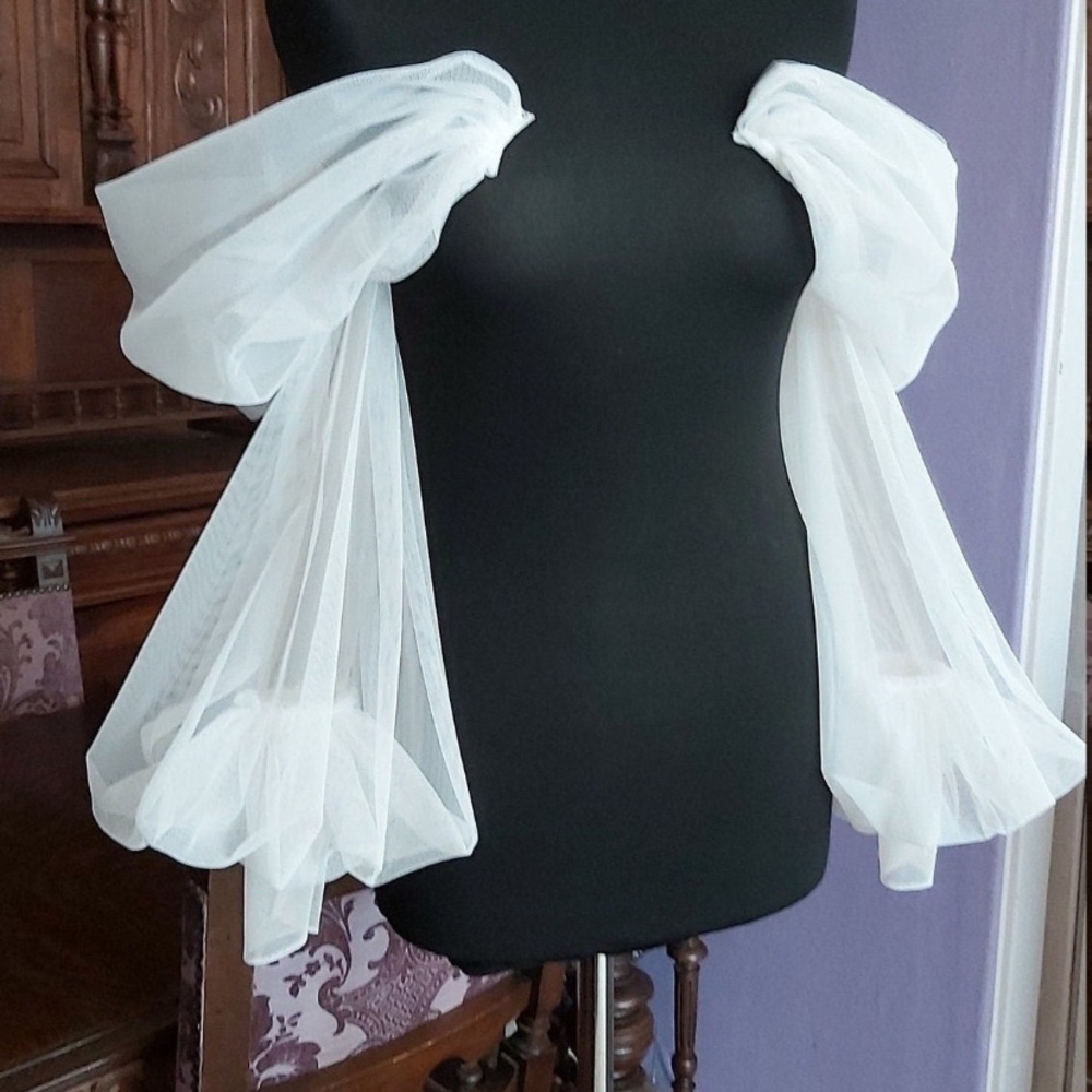 Detachable Bridal Sleeves